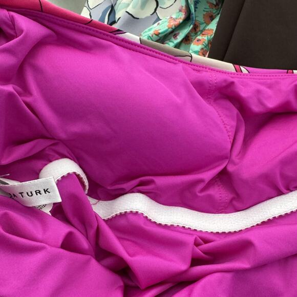 Trina Turk Swimsuit Womens 8 One Piece Pink Black Ruffle Floral Bathing Suit - Picture 6 of 7